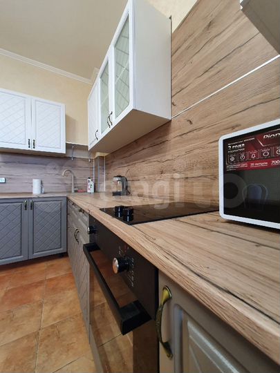 1-к. квартира, 52 м², 10/15 эт.