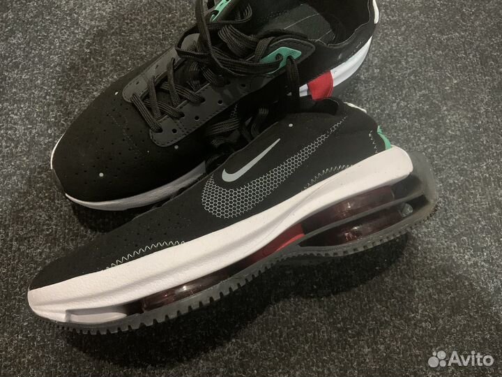 Кроссовки nike