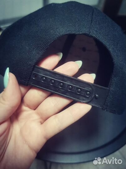 Снэпбэк с шипами (бейсболка)