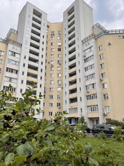 2-к. квартира, 72 м², 5/14 эт.