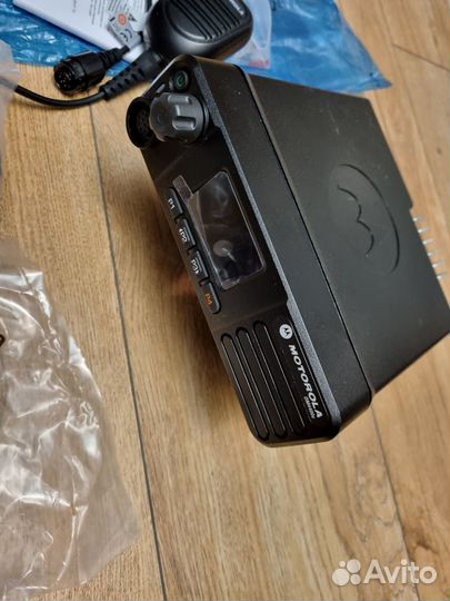 Motorola DM4400е - UHF