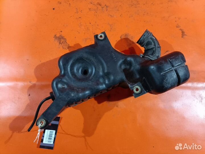 Резонатор воздушного фильтра Nissan Terrano TR50