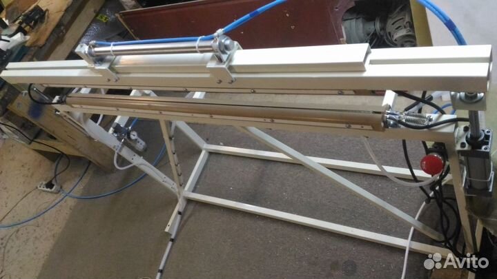 Напольный запайщик с 4 нагревателями 1050мм