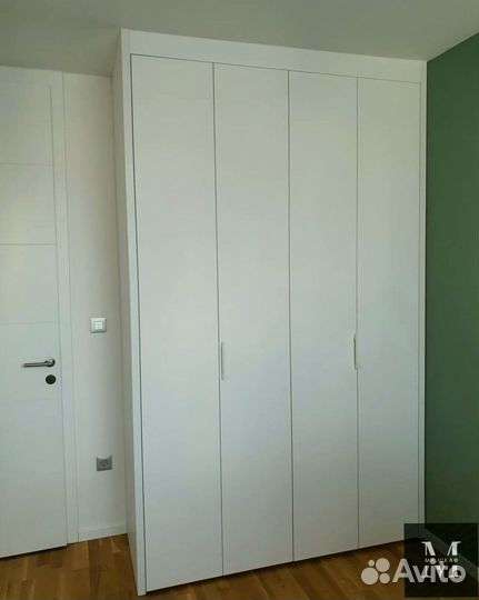 Шкаф трехстворчатый (и другие)