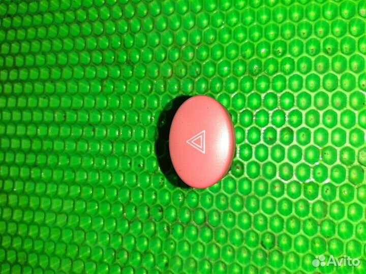 Кнопка аварийной сигнализации Lifan Smily 320 20