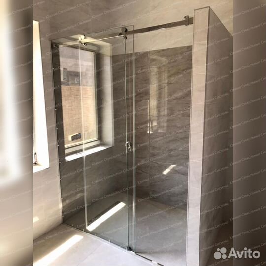 Душевое стеклянное ограждение для ниши