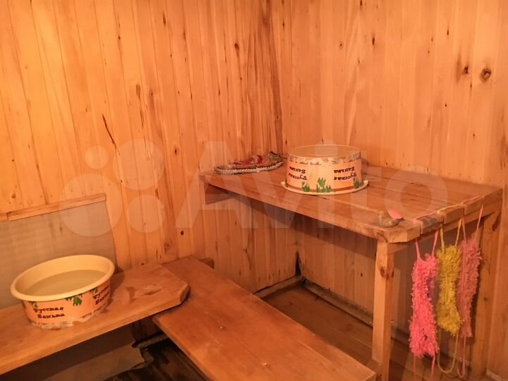 Дом 350 м² на участке 15 сот.