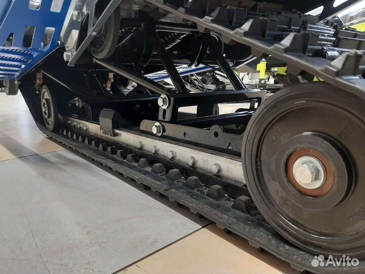 Снегоход Sharmax SNP-680