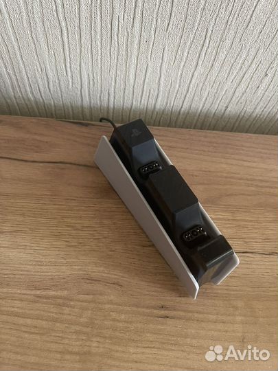 Подставка для геймпада ps5