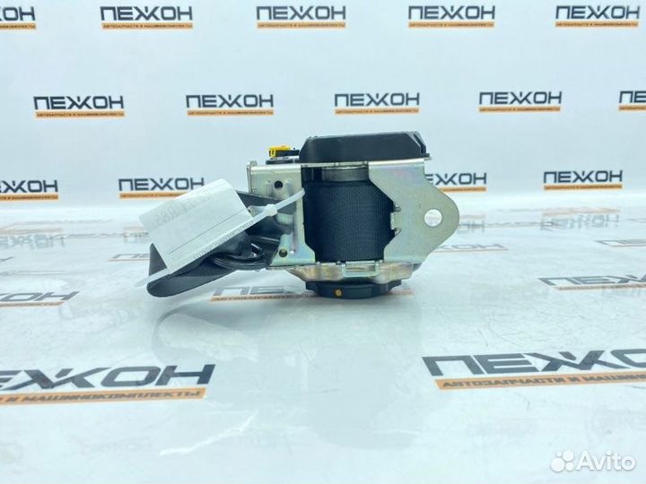 Ремень безопасности задний Land Rover Range Rover