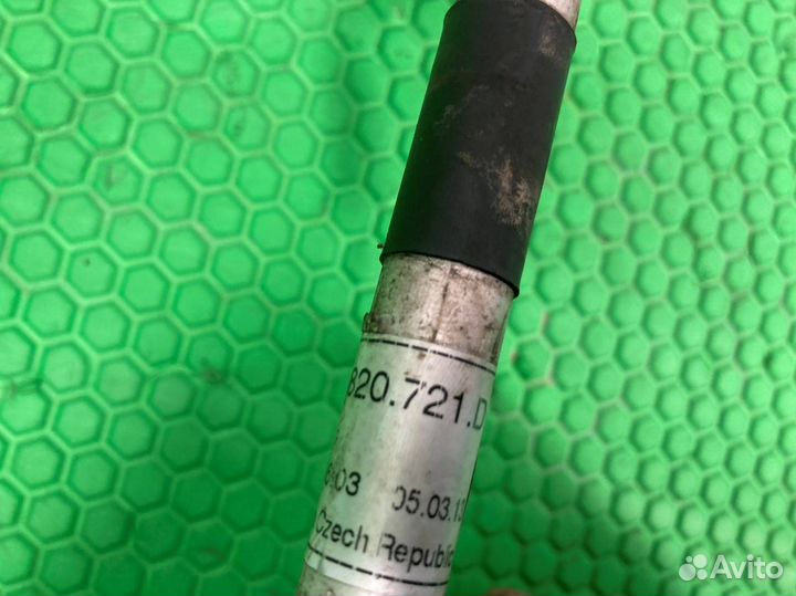 Трубка кондиционера Volkswagen Touareg NF 7P5 crca