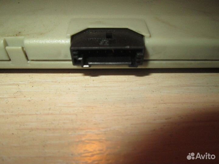 Усилитель антенны (BMW 5, BMW 7)