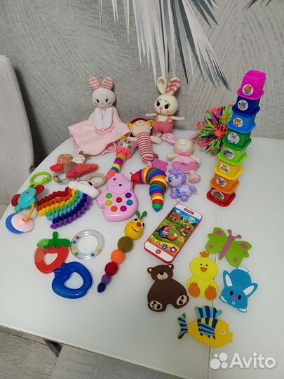 Детские игрушки-погремушки