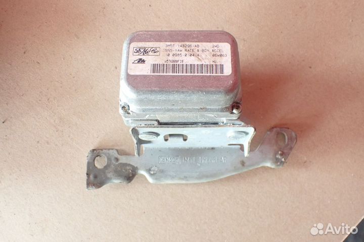 Датчик ускорения для Ford Focus II 2005-2008