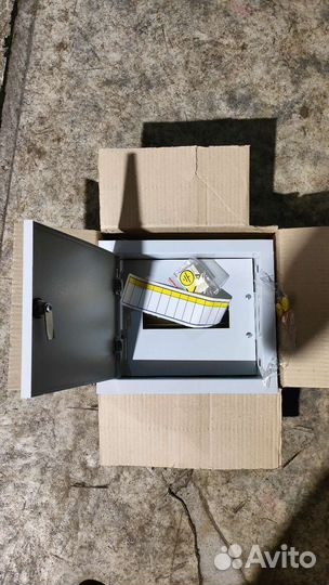 Продам щитки электрические