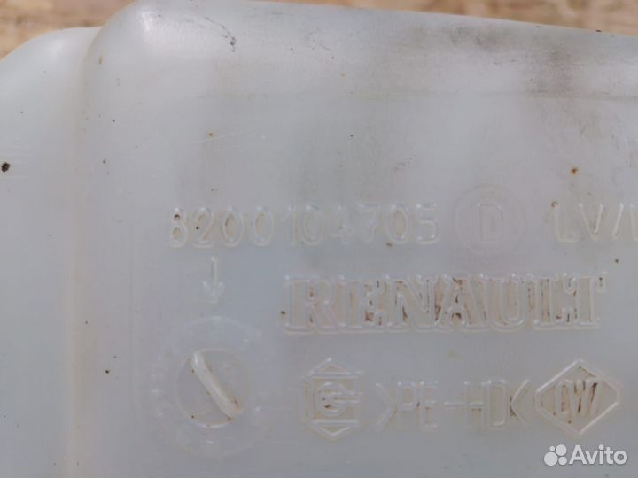 Бачок омывателя Renault Megane