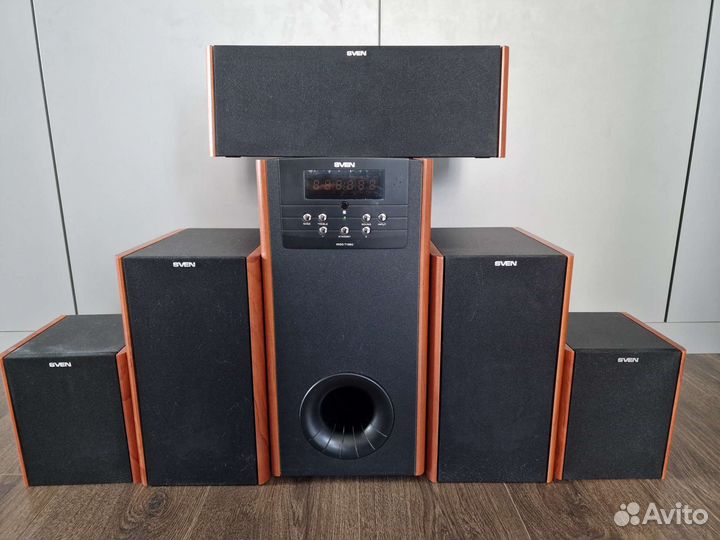 Акустические колонки sven