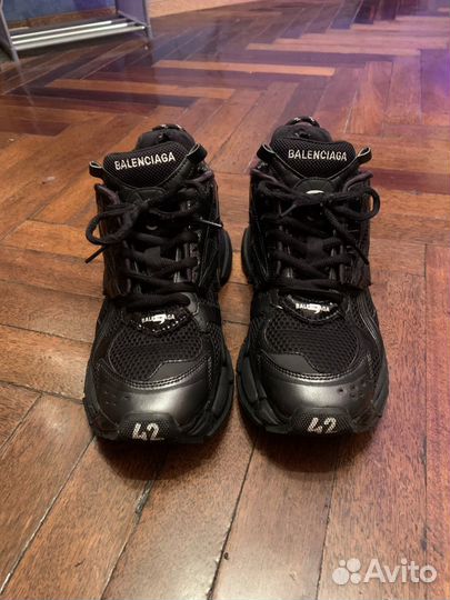 Balenciaga runner black обмен