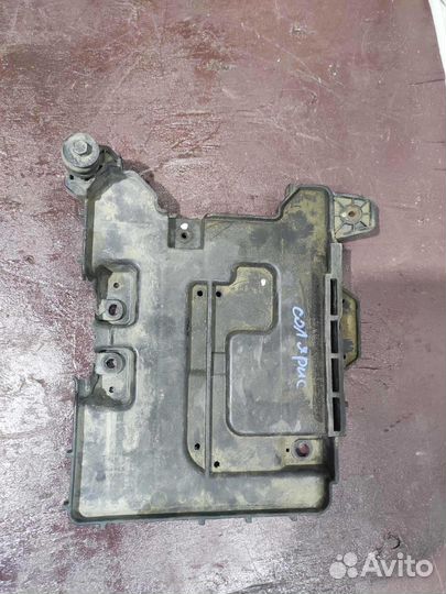 Площадка акб Hyundai Solaris l Kia Rio 3