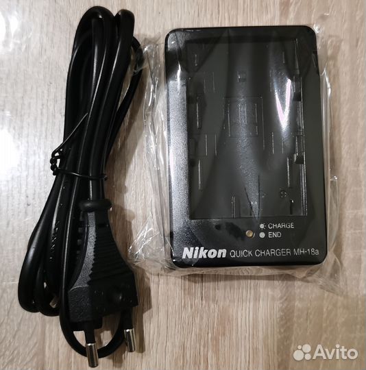 Зарядное устройство для фотоаппарата Nikon MH-18a