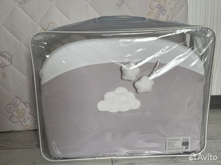 Матрас, бамперы для детской кроватки