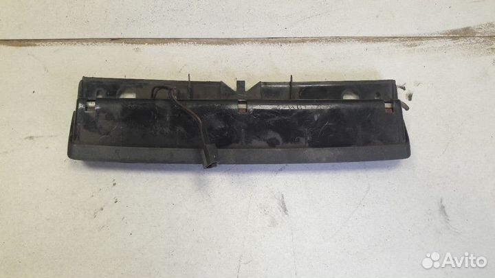 Фонарь задний стоп сигнал Volkswagen Fox