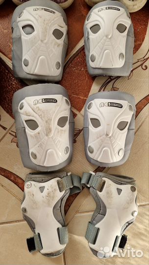 Ролики детские р.26-31 защита, шлем и сумка