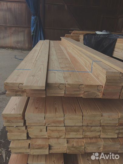 Строительство с лиственничными досками