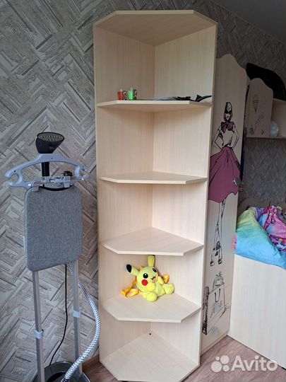 Полка угловая