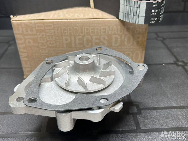 Помпа для Renault Duster 2.0 F4R