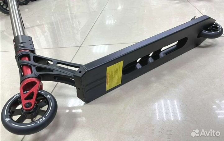 Трюковой самокат новый