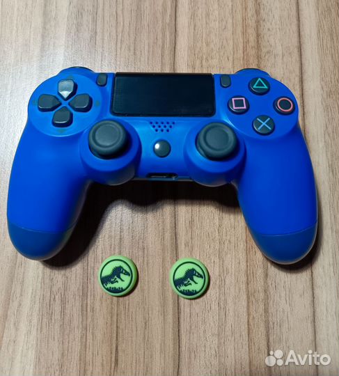 Геймпад DualShock 4 PS4