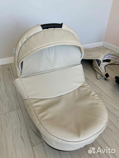 Коляска Aroteam Cocoline Prima