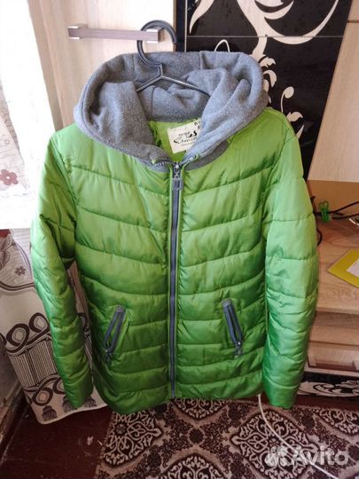 Куртка демисезонная женская 46 бу