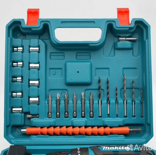 Шуруповерт makita 18v Полный комплект