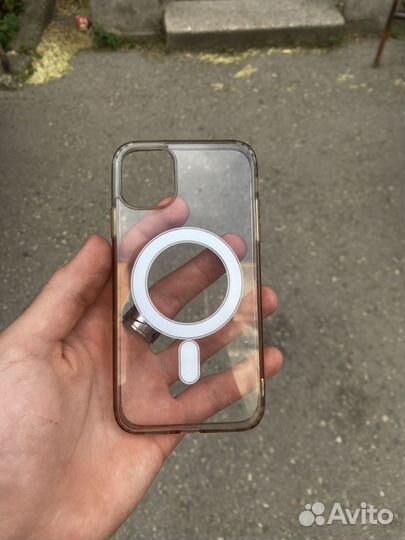 Чехол на iPhone 11 Magsafe