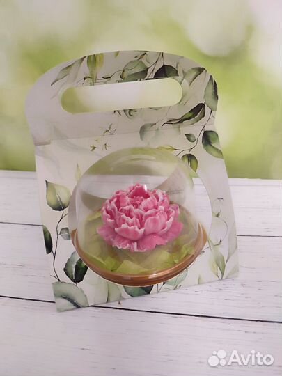 Цветы из мыла в куполе