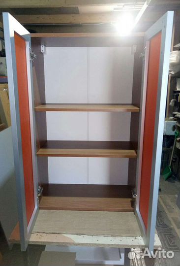 Шкаф навесной