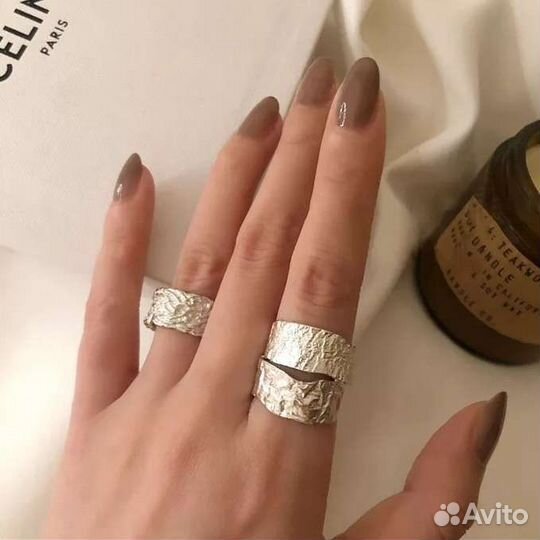 Необычное кольцо