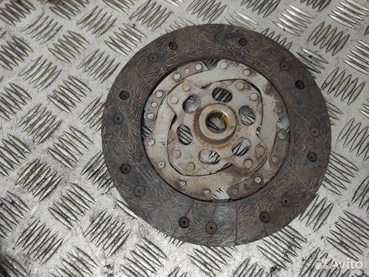 Маховик (демпфер сцепления) для Volkswagen Golf 5