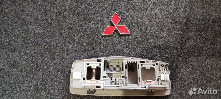 Плафон(лампа внутри салонная) Mitsubishi Lancer X