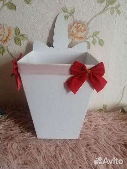 Коробка подарочная
