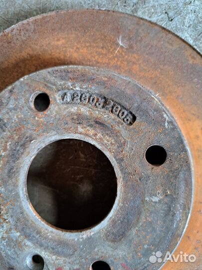 Диск тормозной передний Chevrolet Lacetti