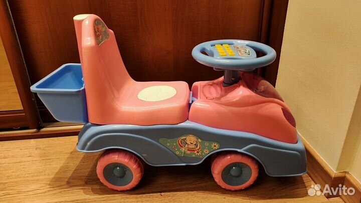 Машинка-каталка