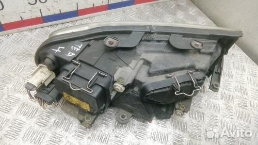 Фара левая skoda superb 1 (TEA04MR01)