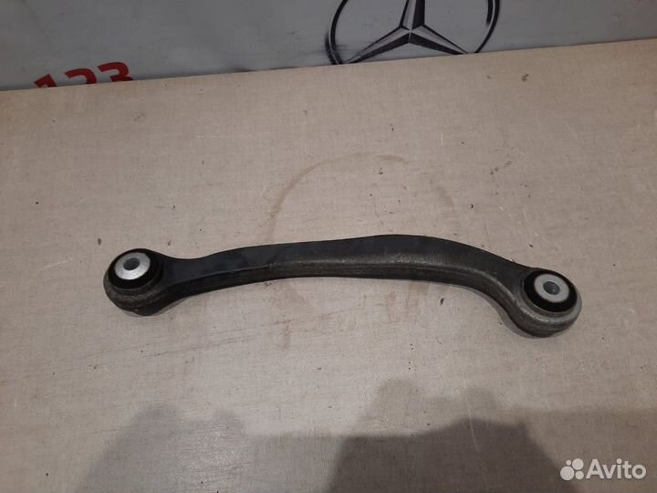 Рычаг подвески верхний задний левый Mercedes E350