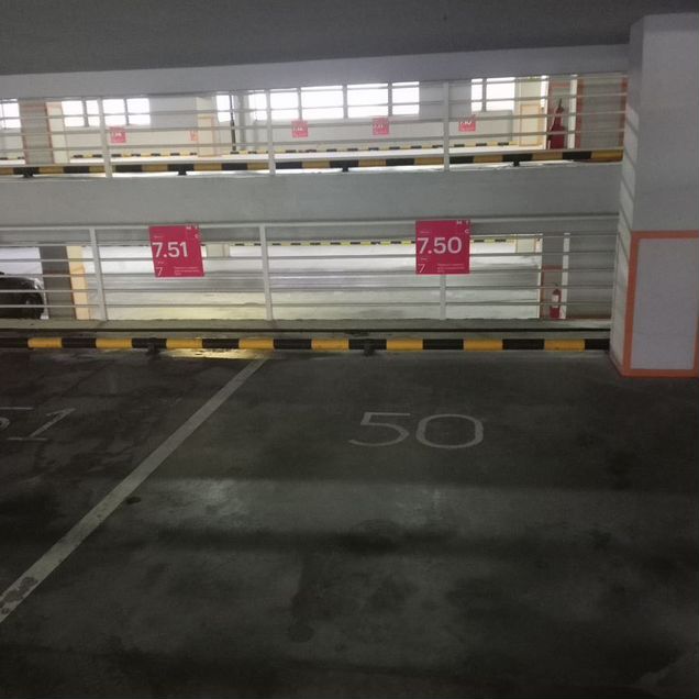Машиноместо, 13 м²