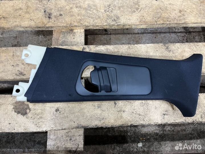 Накладка в салоне левая Bmw 3 E46 M52B28TU 1998