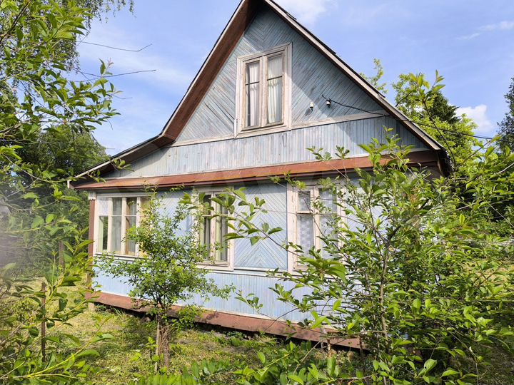 Дом 56,3 м² на участке 8,3 сот.