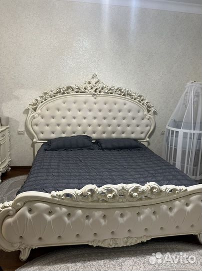 Спальный гарнитур бу